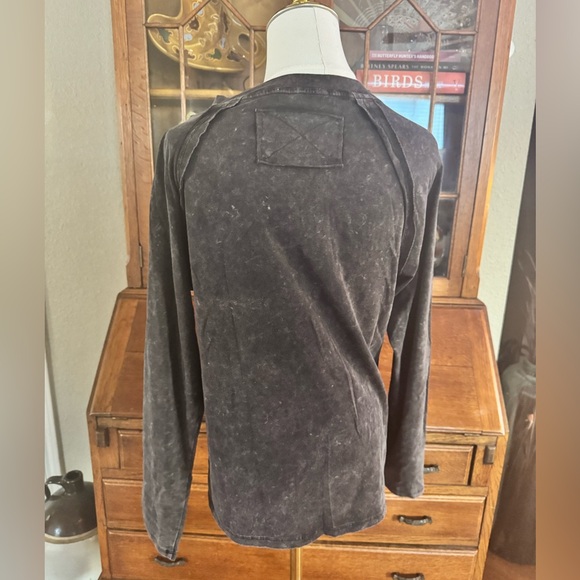 Long Sleeve Mineral Wash Dark Grey Henley Shirt - Picture 3 of 8